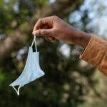 Anak Lihat Hewan Kurban? Waspada Penyakit, Dokter Sarankan Pakai Masker!