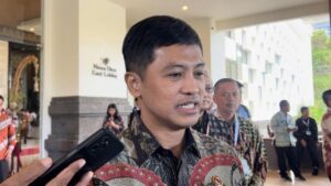 Geger! Guru Besar FKUI Protes Keras Menkes, Ini Posisi Wamenkes