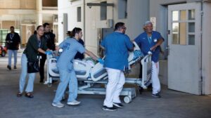 Israel Lockdown Rumah Sakit: Darurat Medis Saja, Mengapa?