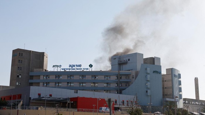 Serangan Iran ke RS Israel: Netanyahu Murka, Pasien Panik