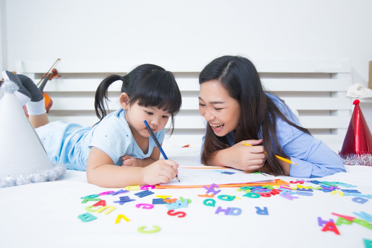 Stimulasi Anak: Panduan Usia & Kepribadian Terbaik